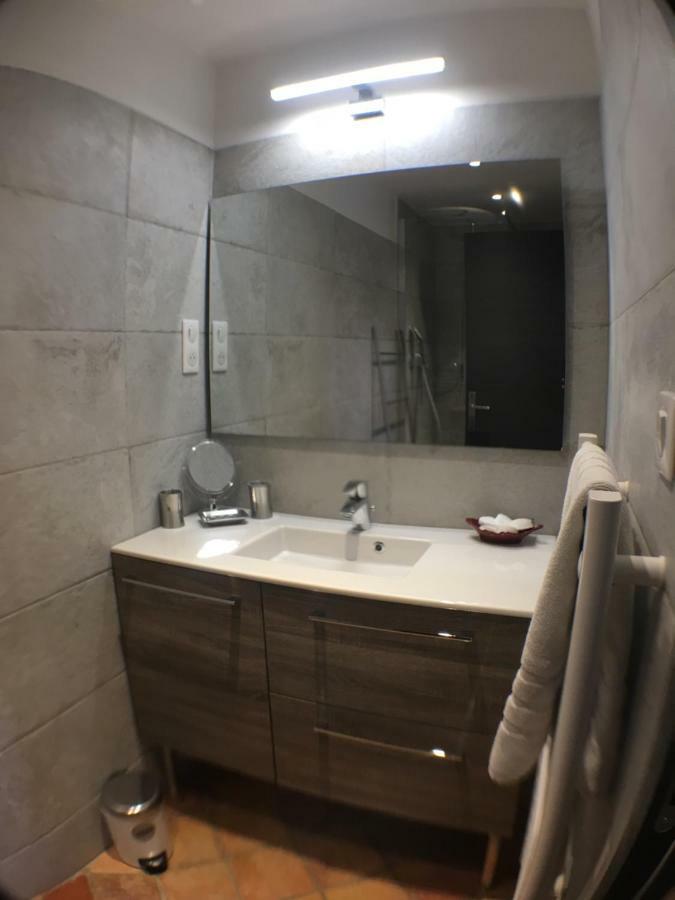 Maison D'Hotes B&B La Bastidaine Кассі Екстер'єр фото